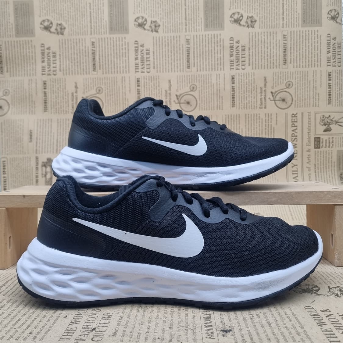 나이키 레볼루션6 남성운동화260 상품이미지1