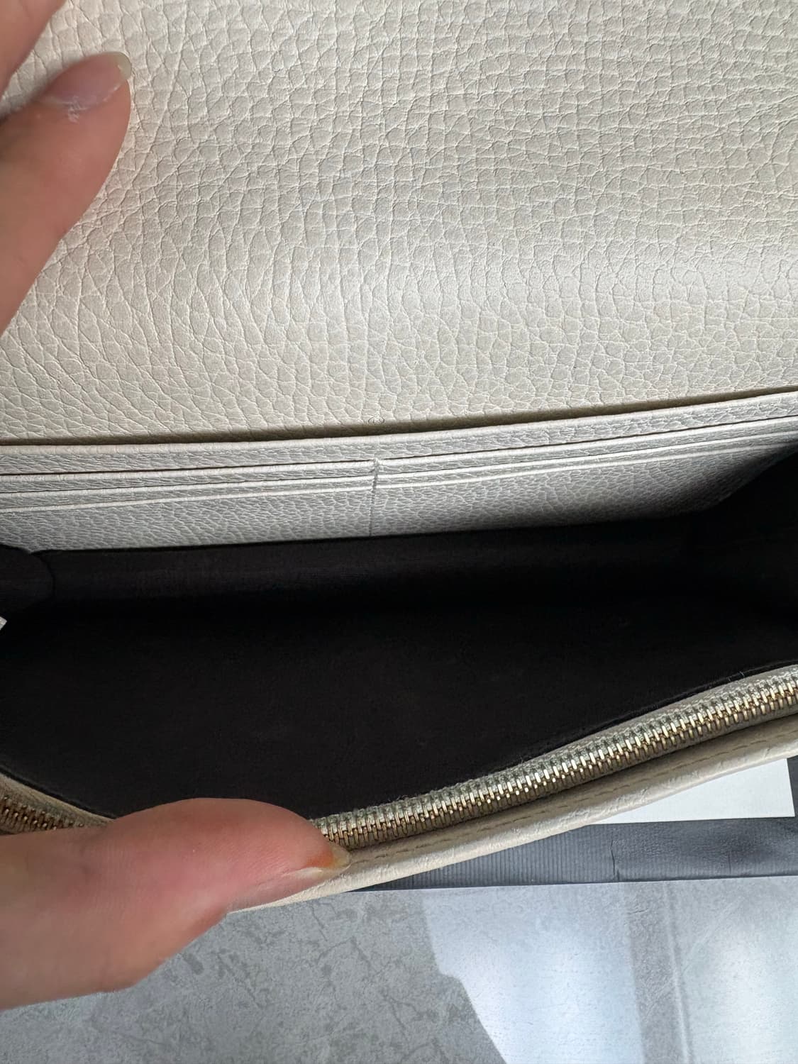 구찌 마몬트 미니 가죽 체인백 아이보리 상품이미지7