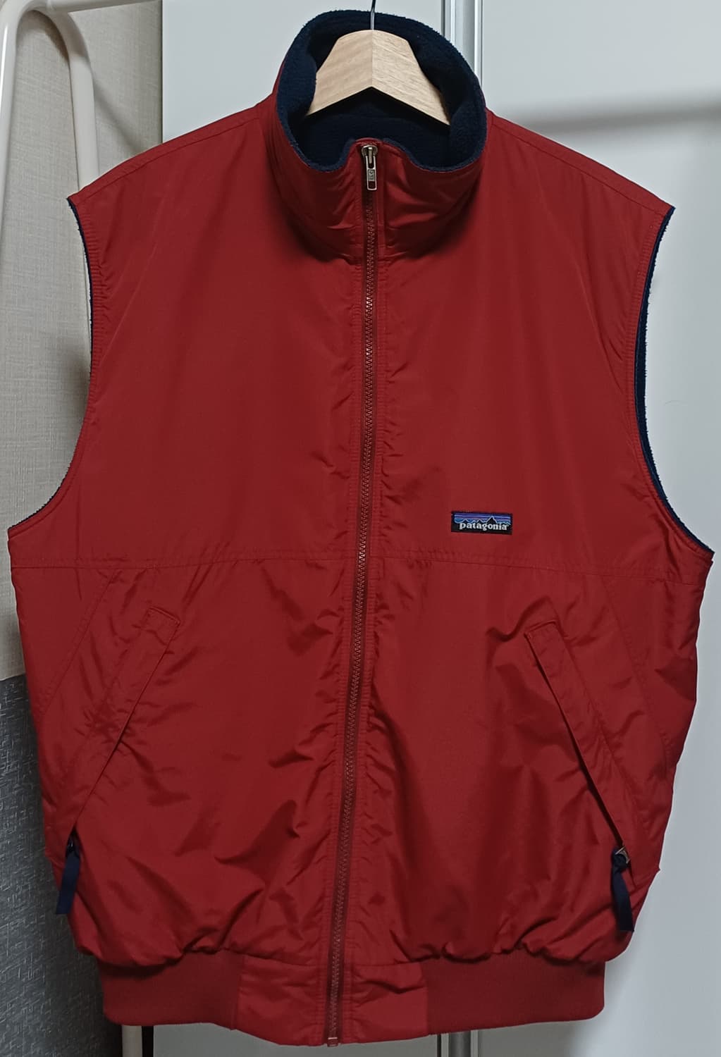 🇨🇷 [L] 파타고니아 쉘드 신칠라 베스트 - 번트 칠리 상품이미지1