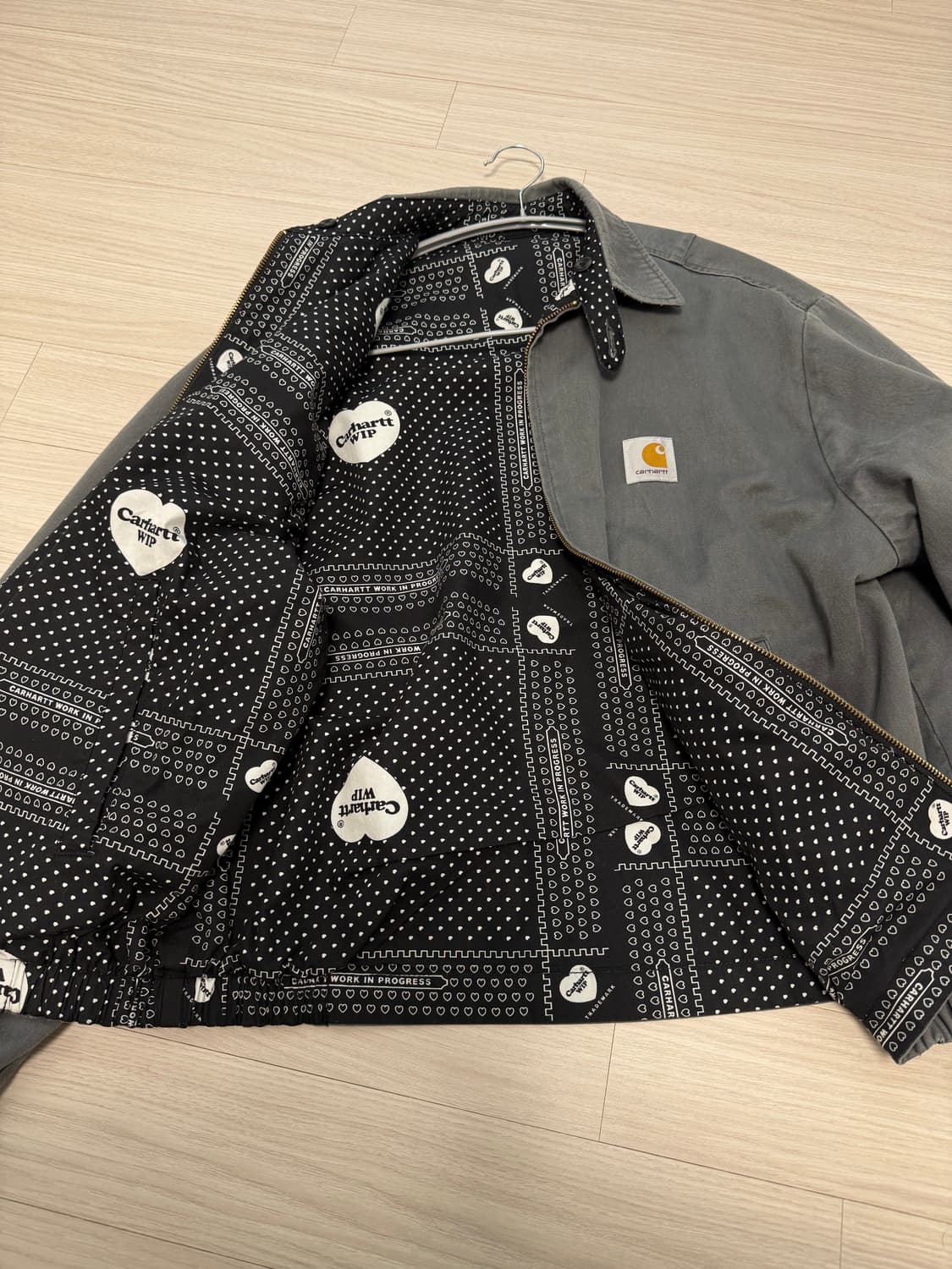 칼하트윕 리버시블 자켓 상품이미지1