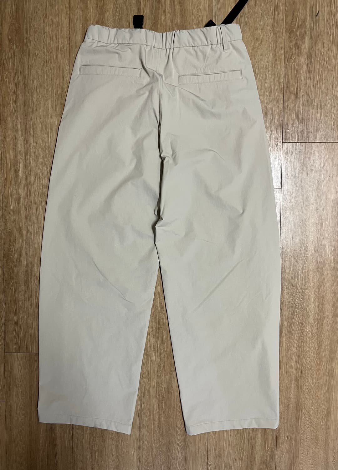 고요웨어 커브드 플로우 팬츠 - XL 상품이미지3