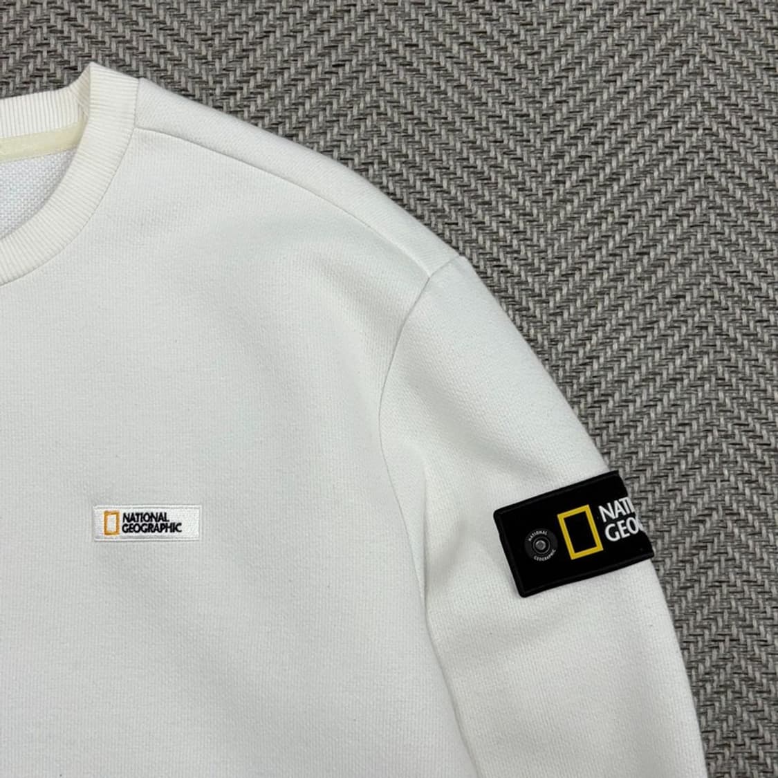 내셔널지오그래픽 와펜 맨투맨 v3057 상품이미지5