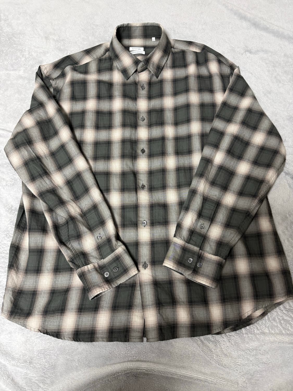 우드비 옴브레셔츠 1 상품이미지1