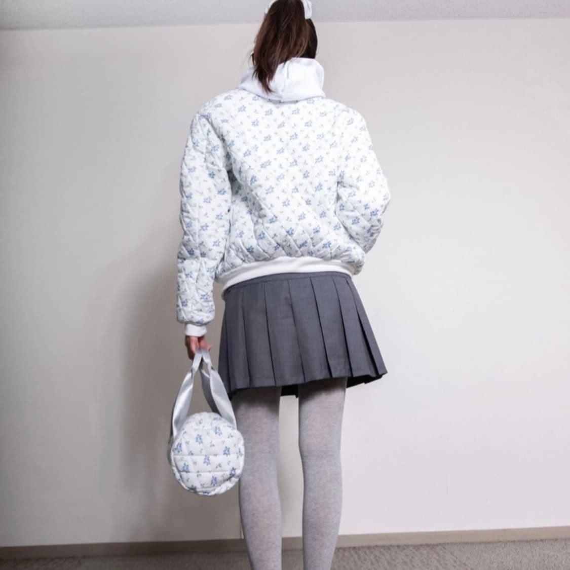 샬롬클럽 messy flower jumper 상품이미지3