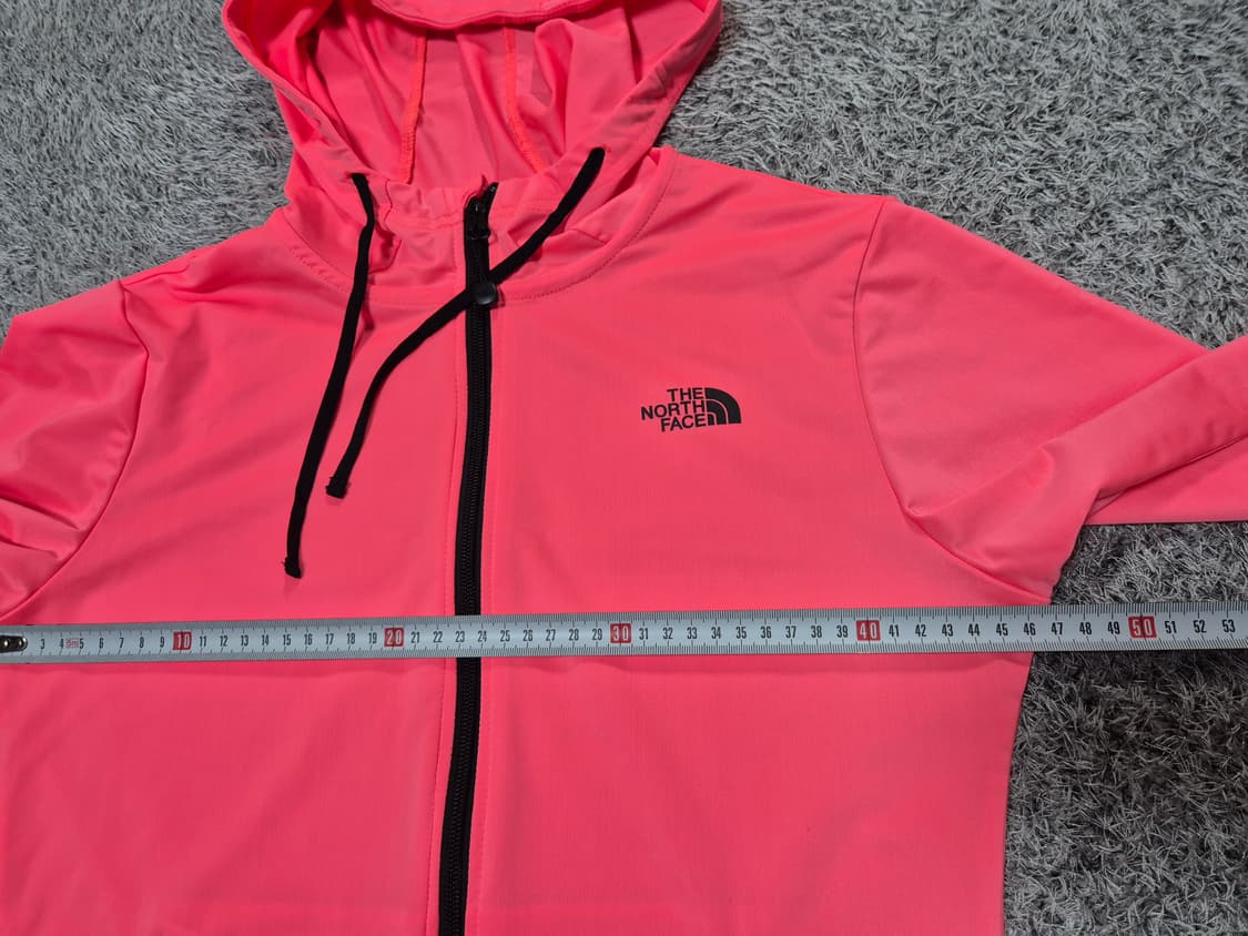 노스페이스 여성 냉감 트랙 자켓 90(L) 상품이미지10