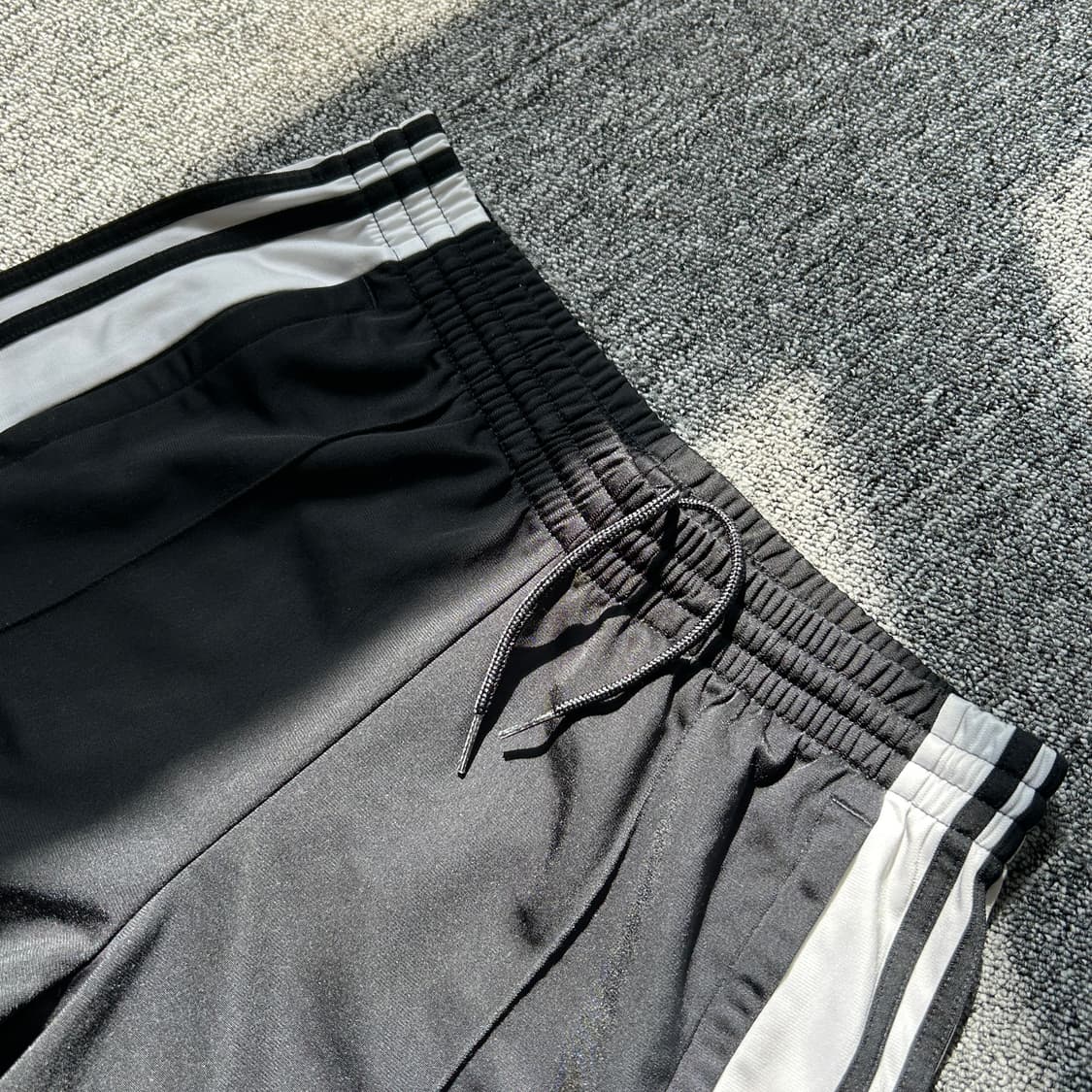 아디다스 아디브레이크 스냅 트랙 팬츠 상품이미지4