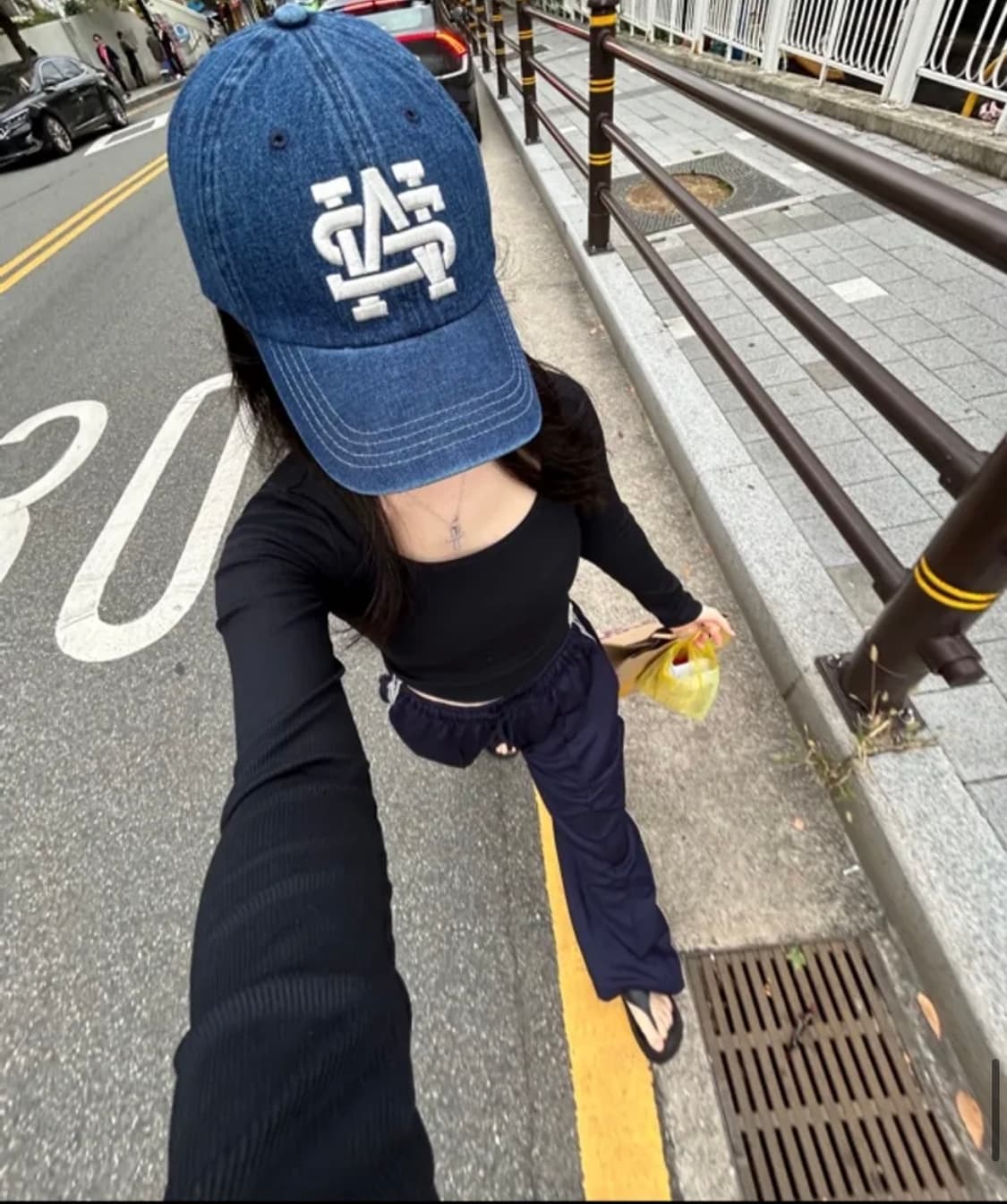 G CLASSIC RIB SCOOP LONG SLEEVE (BLACK) 상품이미지2