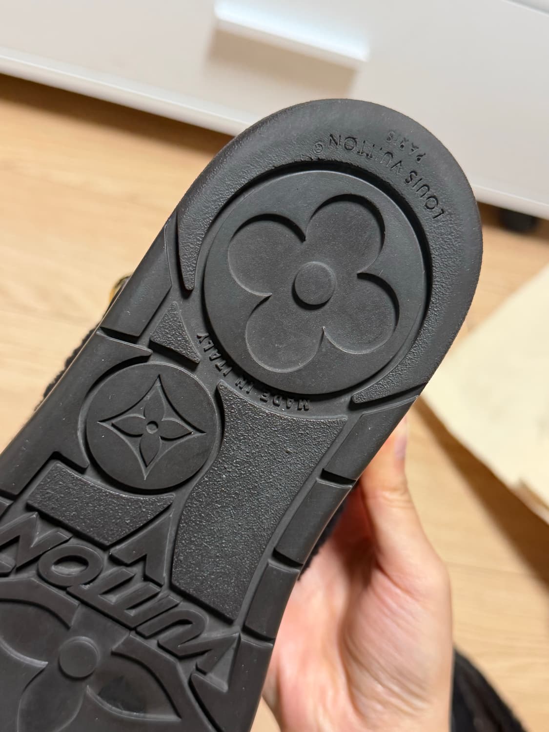 루이비통, 아스펜 컴포트 시어링 뮬 브라운 37사이즈 상품이미지6