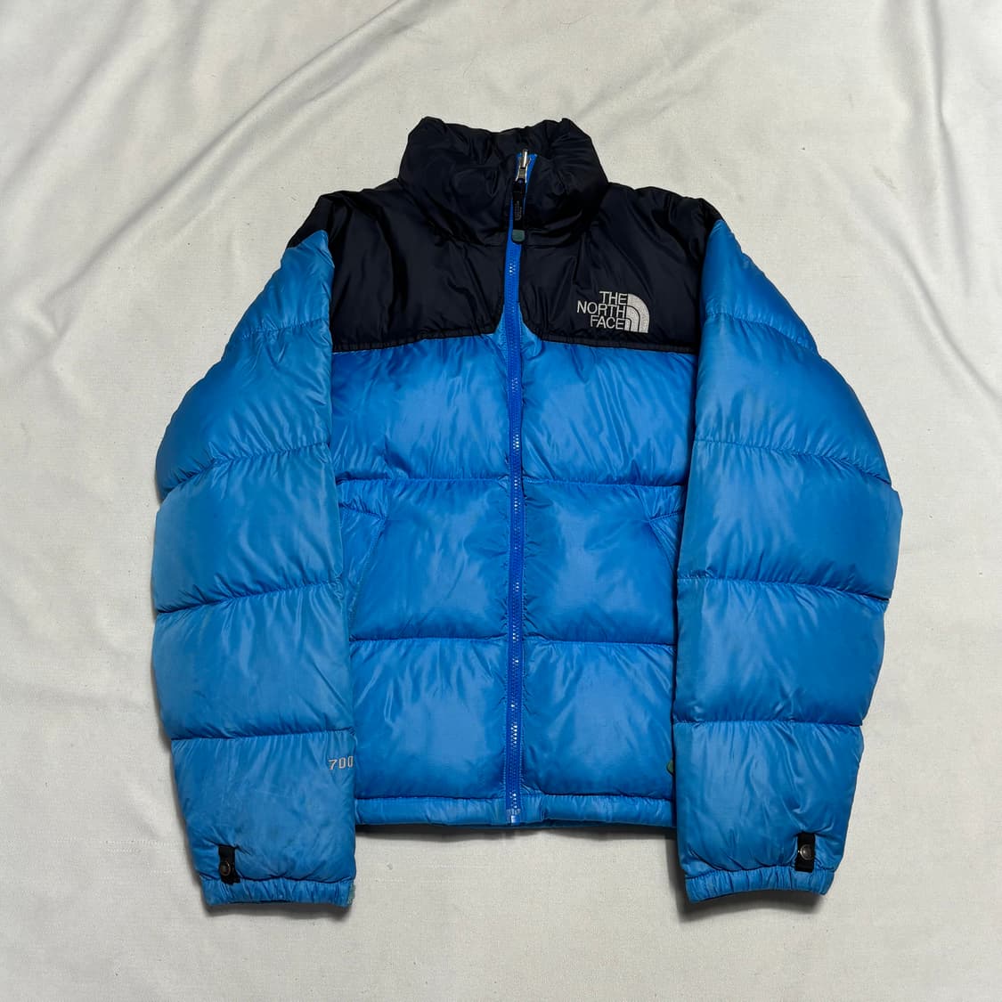 90 노스페이스 눕시 700 블루 패딩 상품이미지2