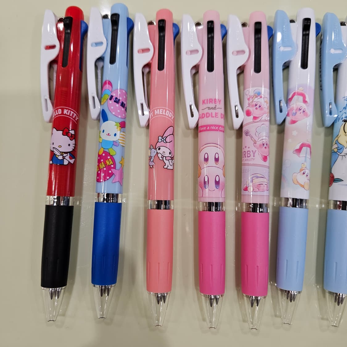 키티 우사하나 마멜 커비 앨리스 쿠로미 알린 제트스트림 3색볼펜 상품이미지3
