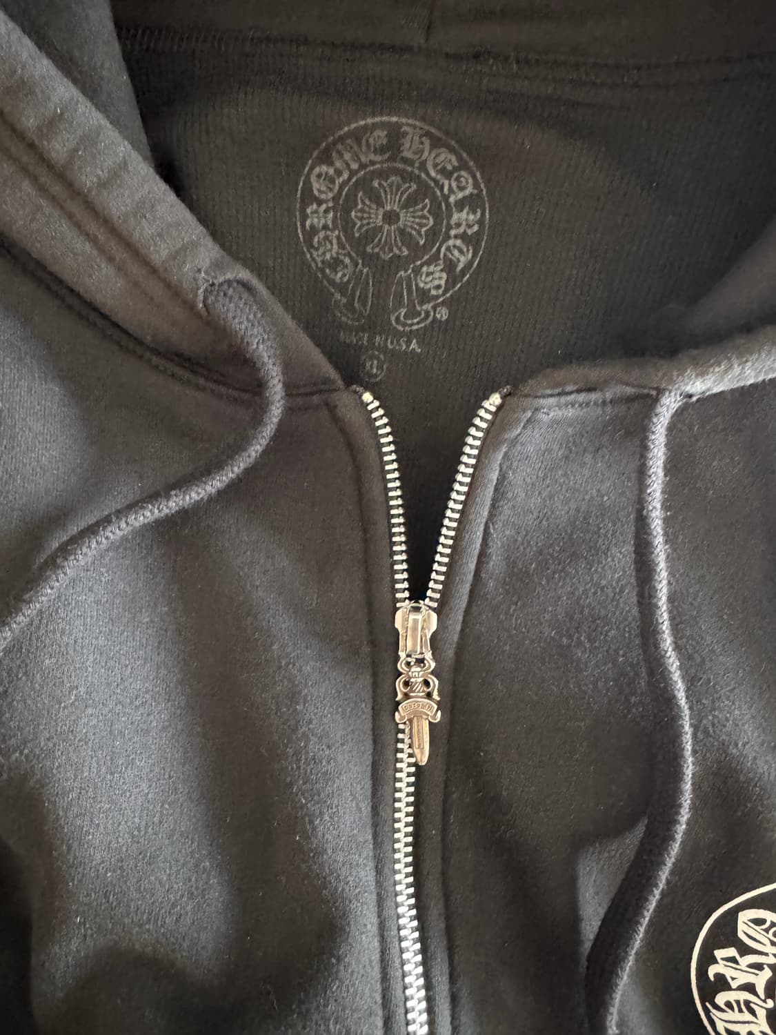 크롬하츠 홀스슈 플로랄 헤비웨이트 집업 후드 블랙 상품이미지3