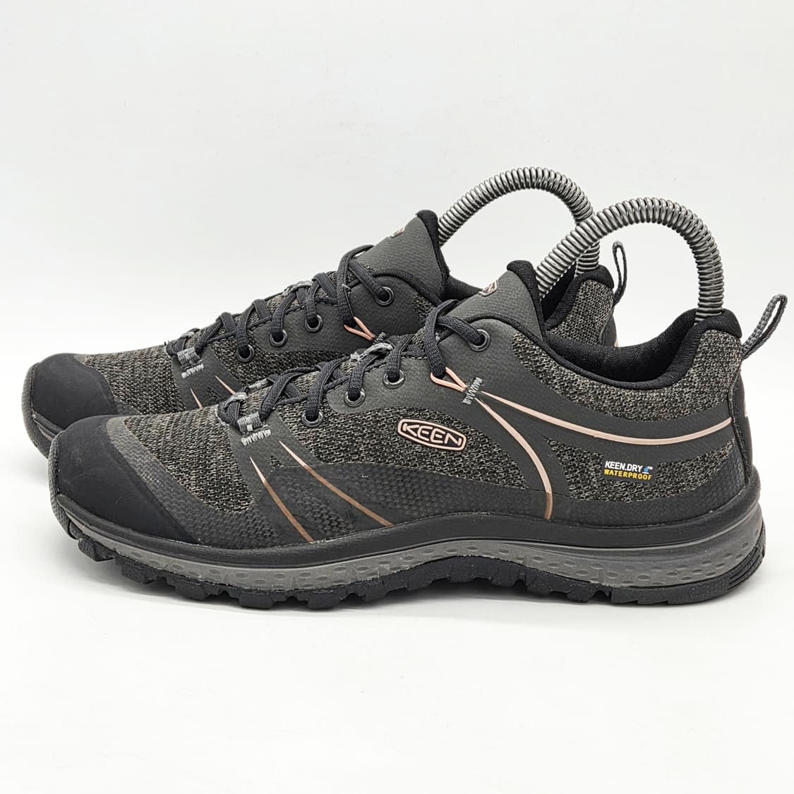 KEEN 우먼스 Terradora 하이킹 슈즈 그레이 (240) 상품이미지1