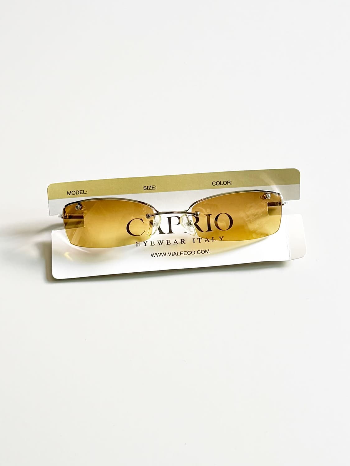 CAPRIO 무테 스퀘어 메탈 프레임 빈티지 틴트 선글라스 상품이미지1
