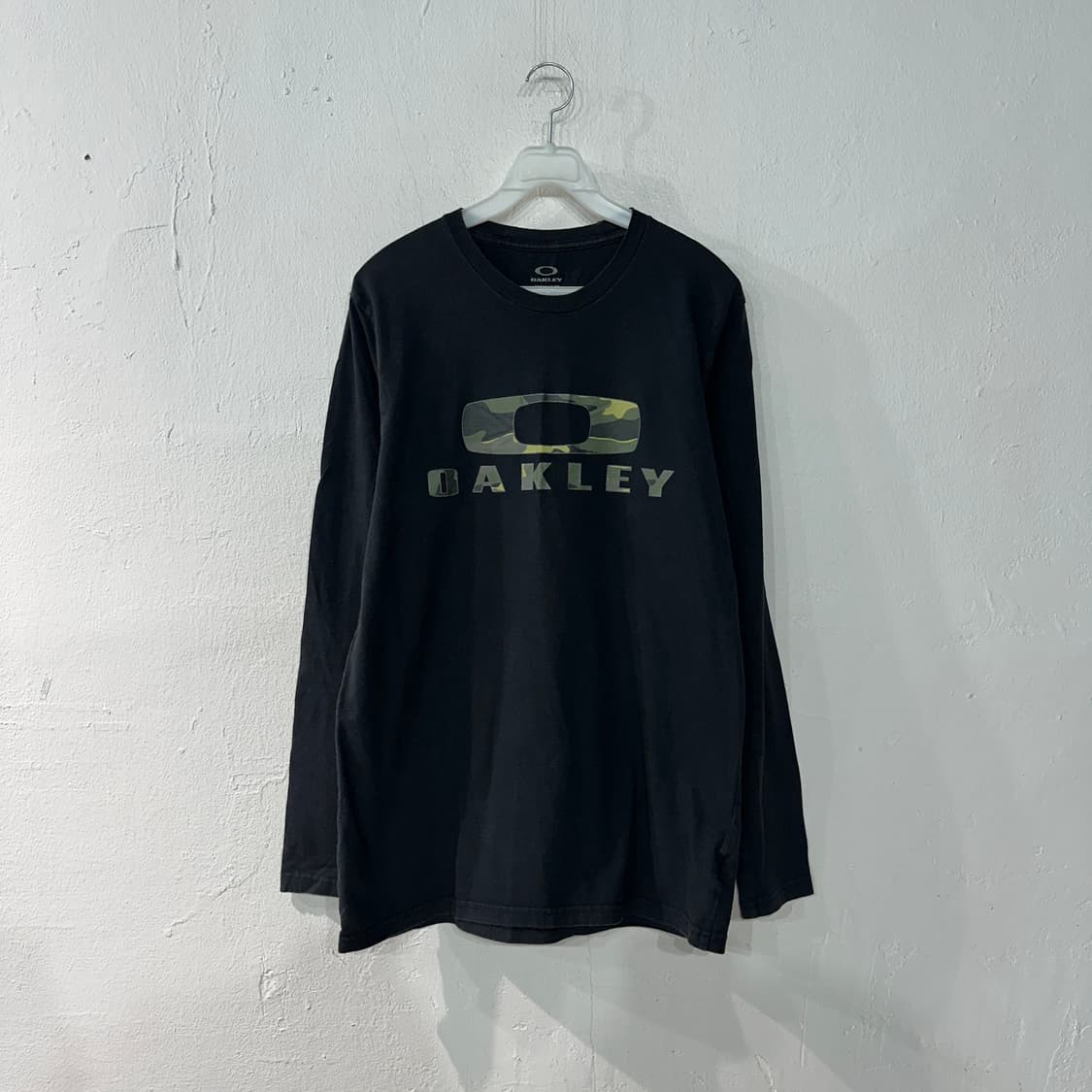 오클리 카모 빅로고 긴팔티 S 상품이미지1