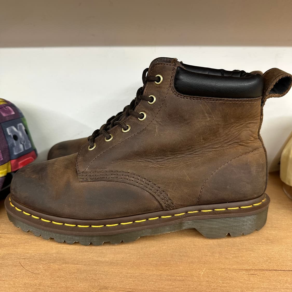 닥터마틴 939 부츠 ‘하비스트 브라운’ 상품이미지4