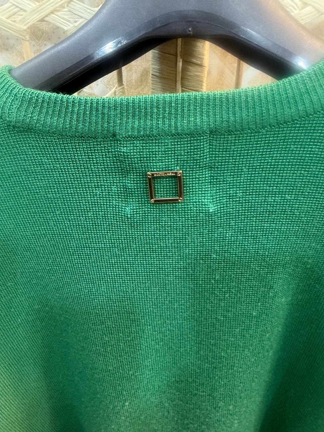 46/100 정품 우영미 패치 절개 니트 팝니다 상품이미지8