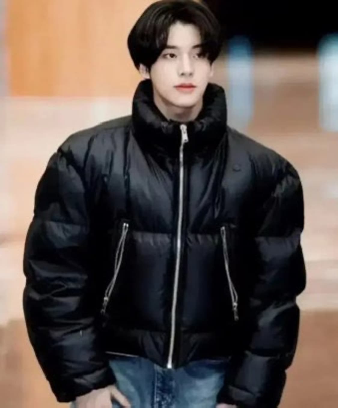 렉토 23fw 샤이닝 구스다운 패딩 m size 상품이미지2