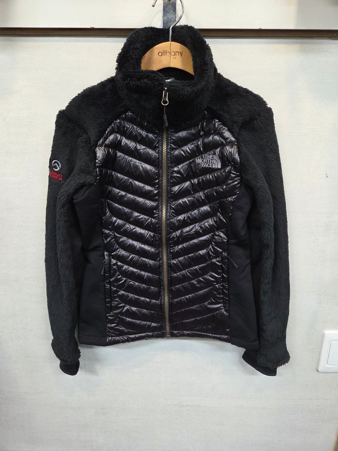 노스페이스 여성 알파인 하이로프트 구스다운 경량패딩 80 상품이미지1