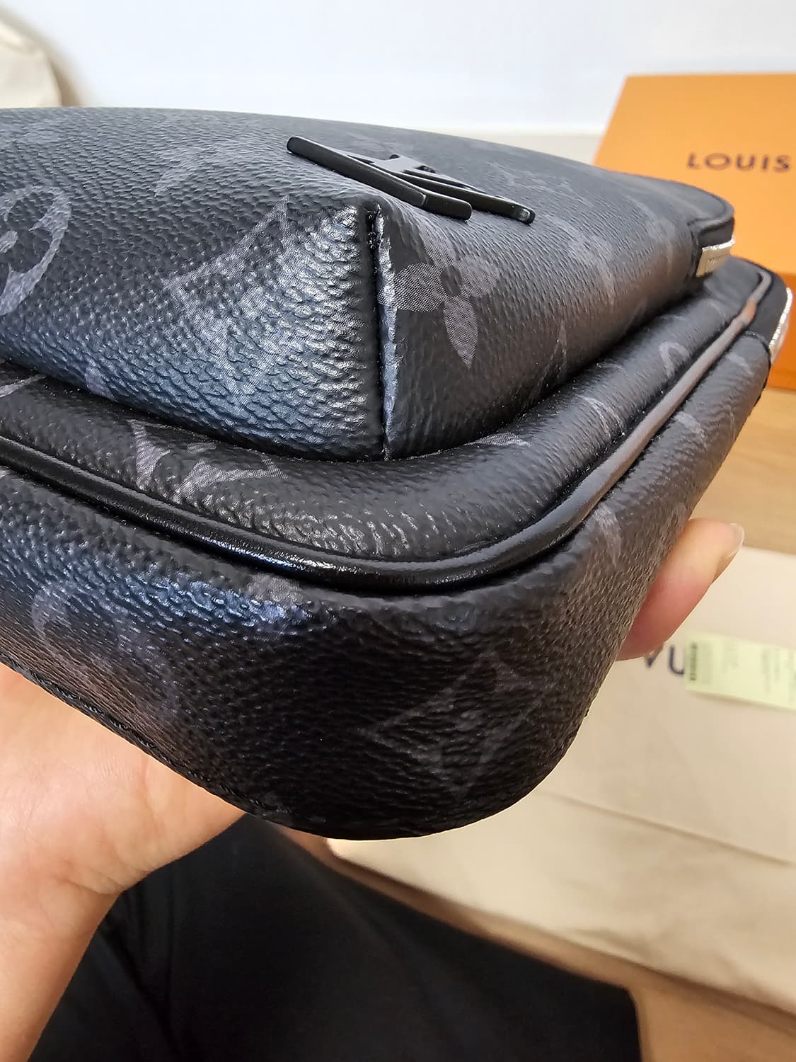 루이비통 이클립스 에비뉴 슬링백PM 신형 상품이미지6