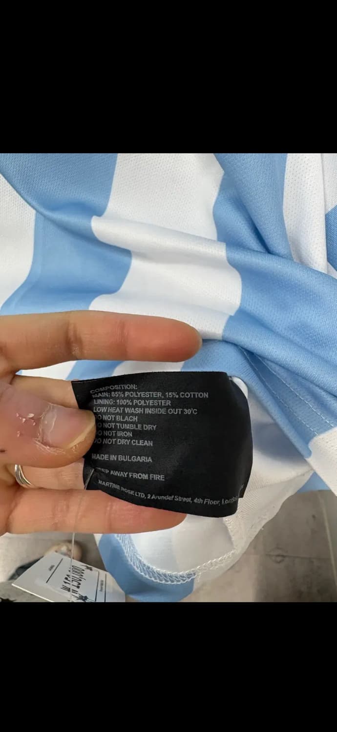 마틴로즈 트위스트 숏슬리브 풋볼탑 화이트 라이트블루 스트라이프 H1977 상품이미지5