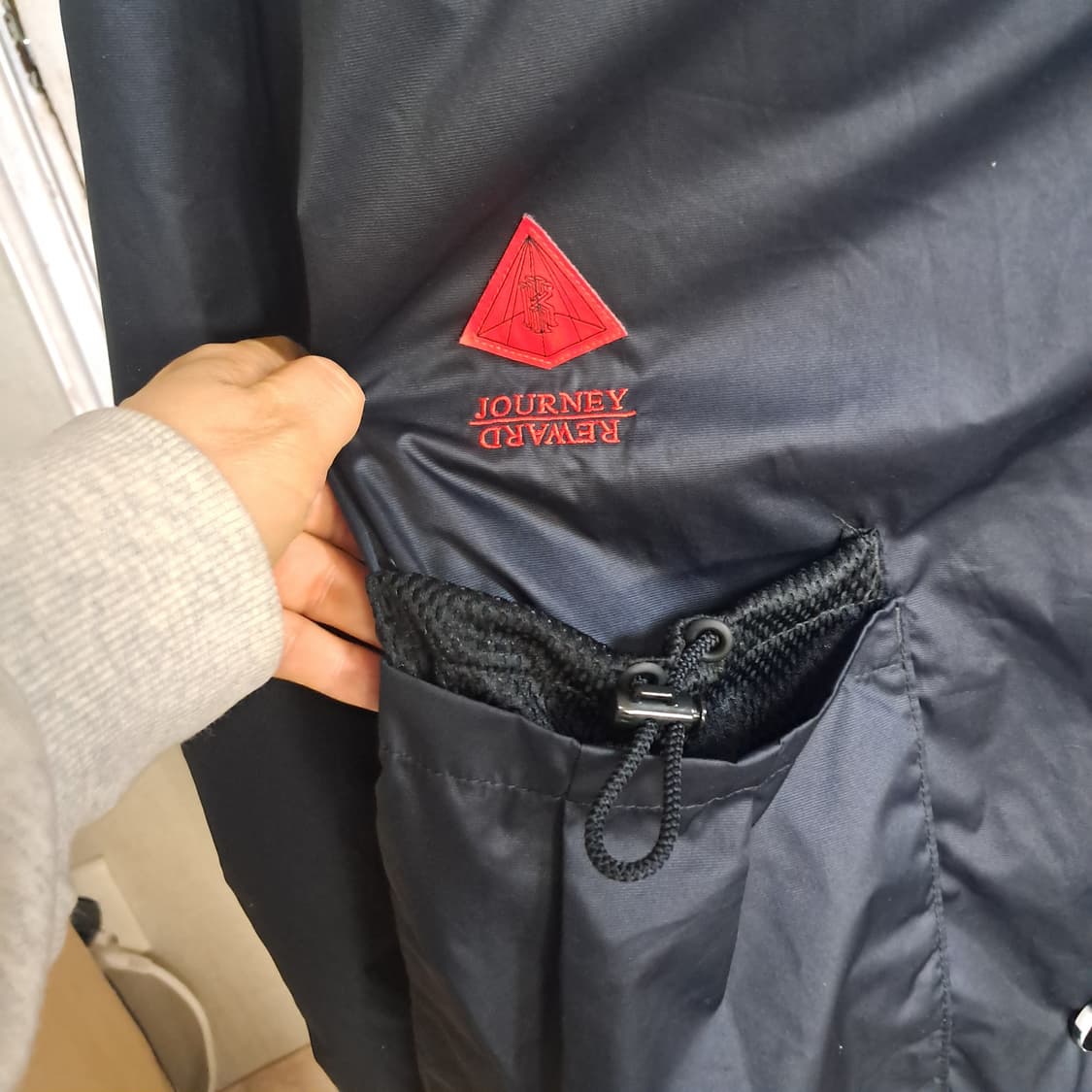 나이키 Journey Rewards남성 블랙 점퍼 자켓 L 상품이미지5
