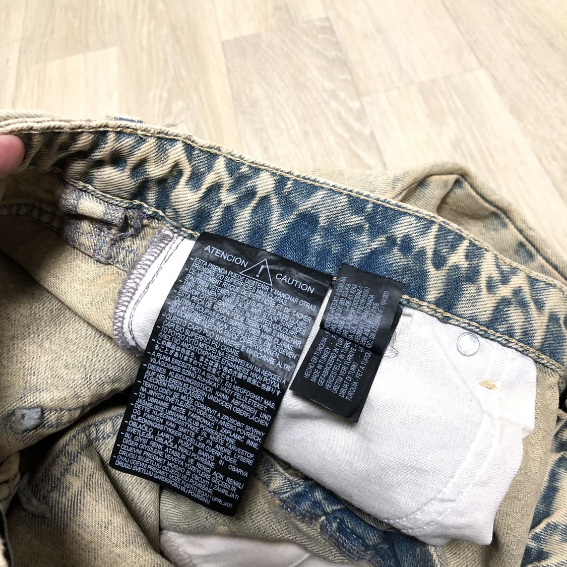 (32) 새상품 자라 ZARA 블리치 워싱 플레어 와이드핏 데님 팬츠 상품이미지8