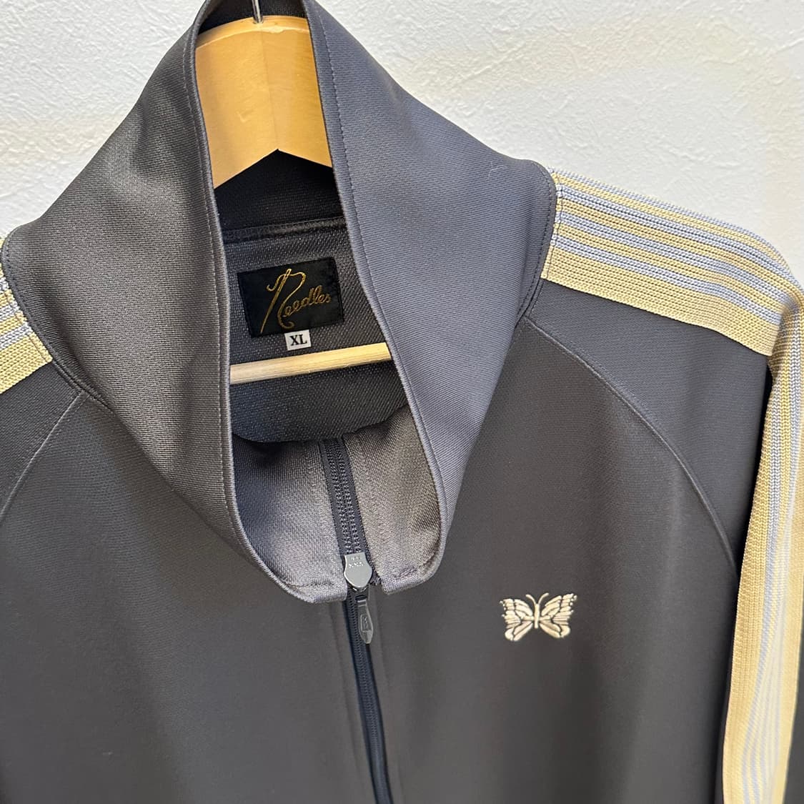 니들스 트랙자켓 XL 사이즈  상품이미지4