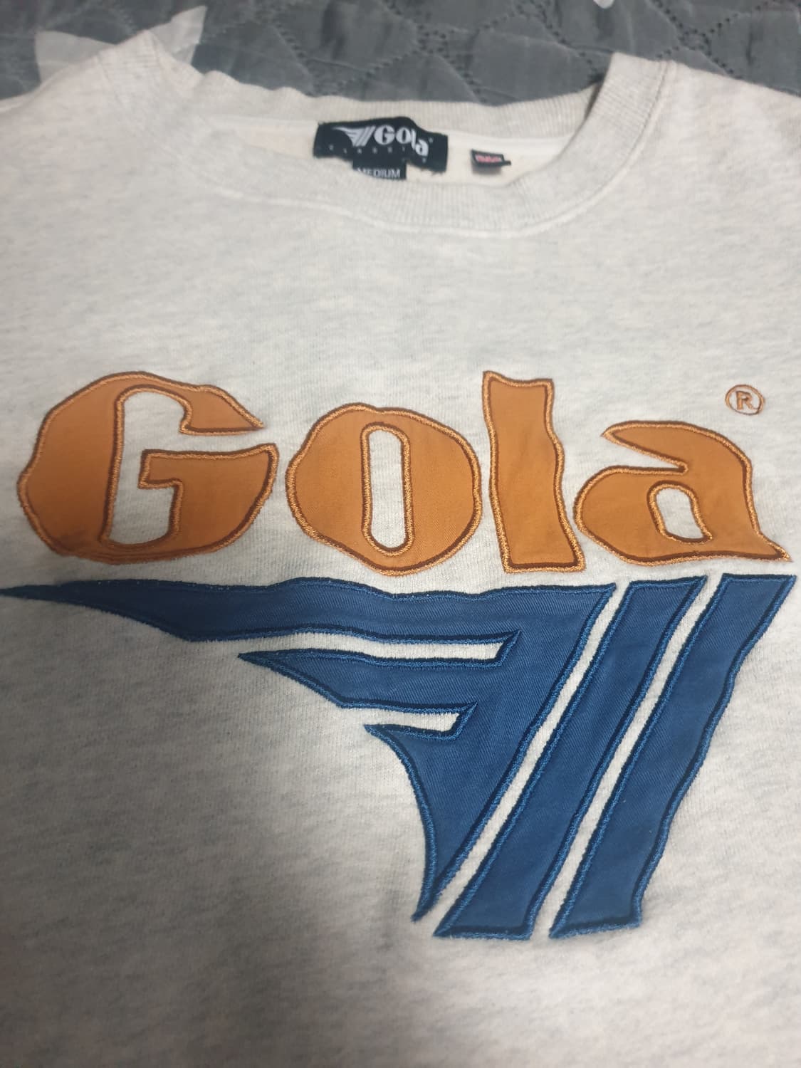 GOLA 패치자수 로고 맨투맨 오트밀 (M) 상품이미지2