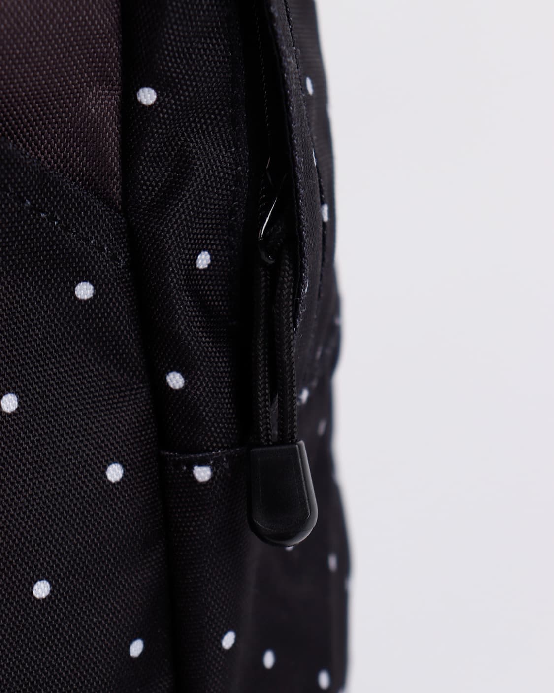 [Columbia] 도트 패턴 나일론 백팩 상품이미지4