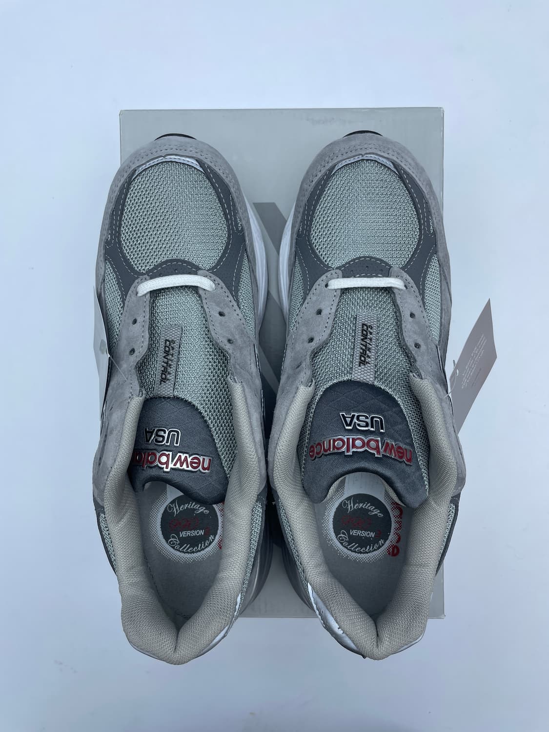 뉴발란스 990 v3 265사이즈 상품이미지1