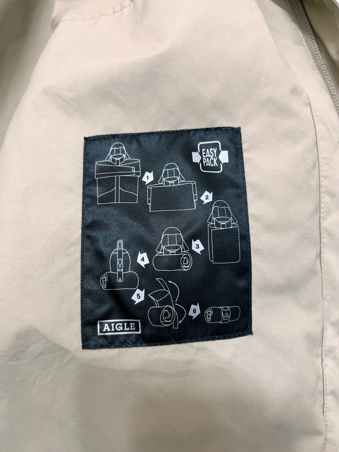 AIGLE   Lightweight Packable Jacket 상품이미지9