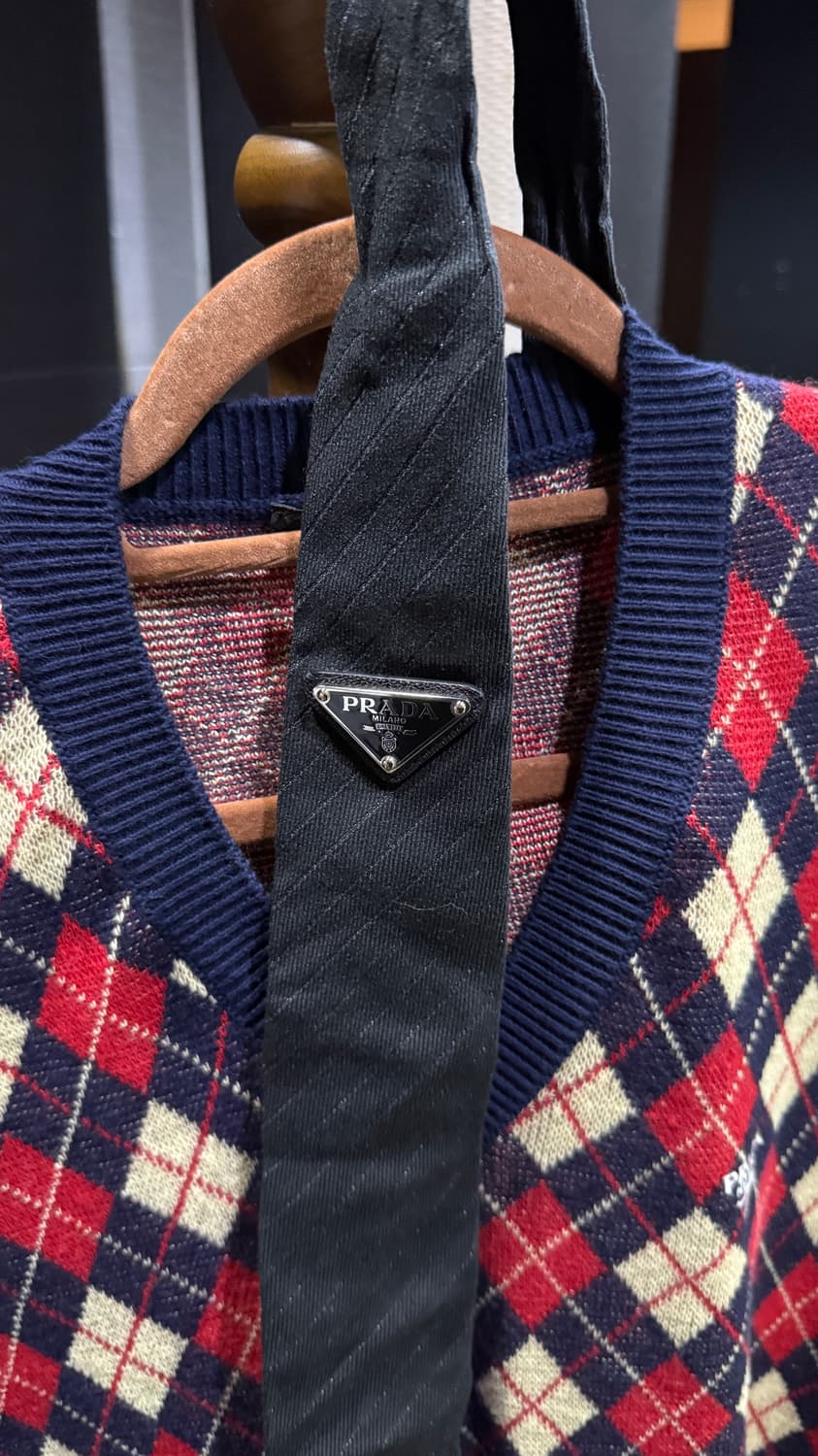 프라다 실크 타이 블랙 상품이미지1