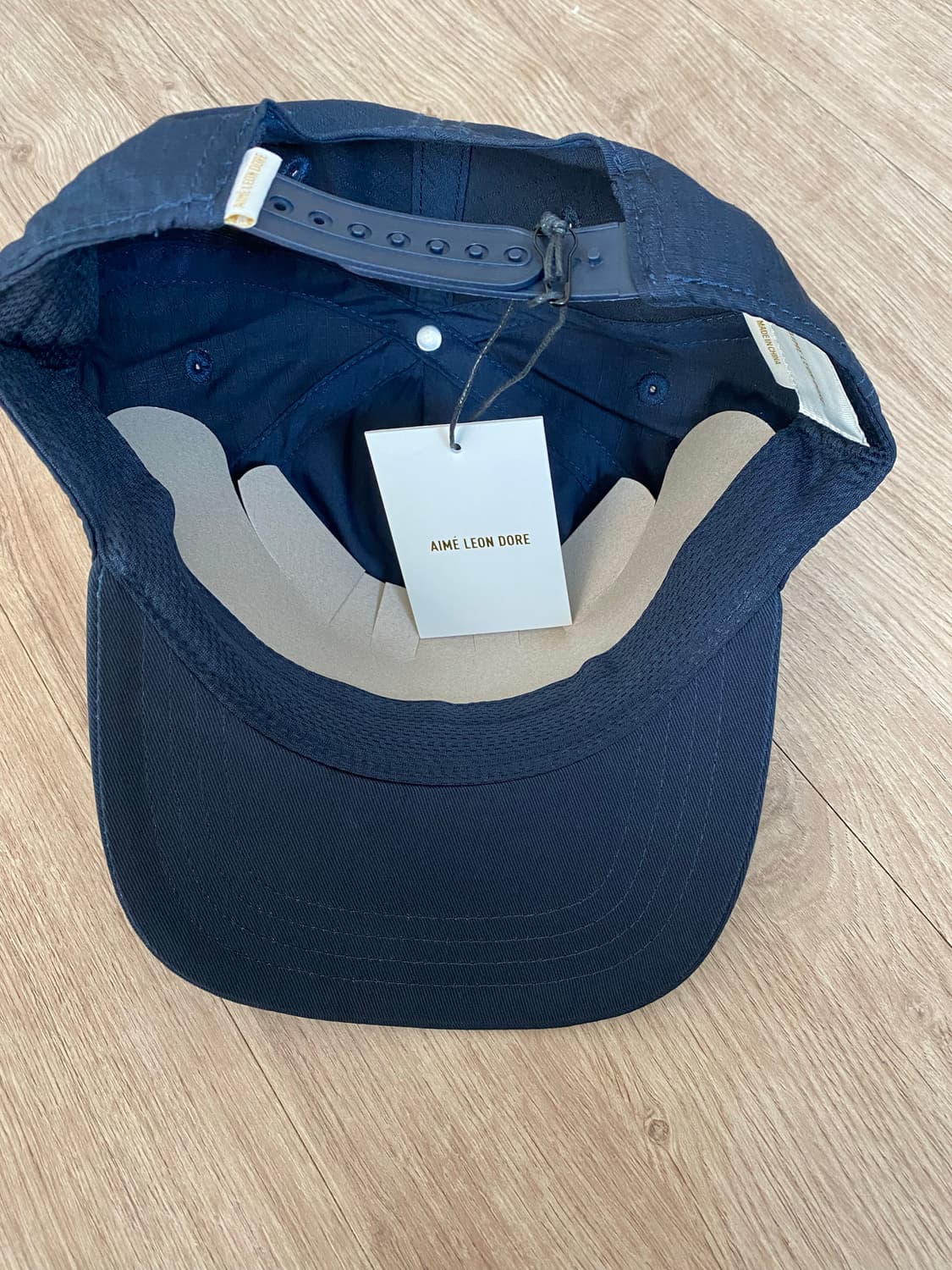 에임 레온도르 유니스피어 볼캡 네이비 새상품 상품이미지4