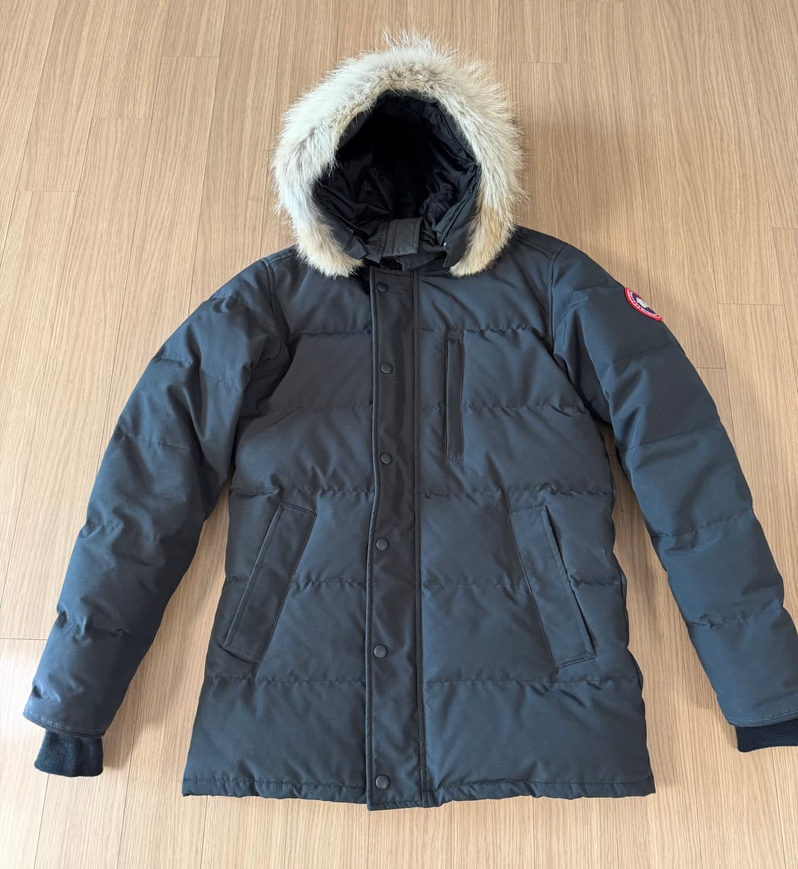 캐나다구스 카슨 블랙 퓨전M 판매합니다. 상품이미지1