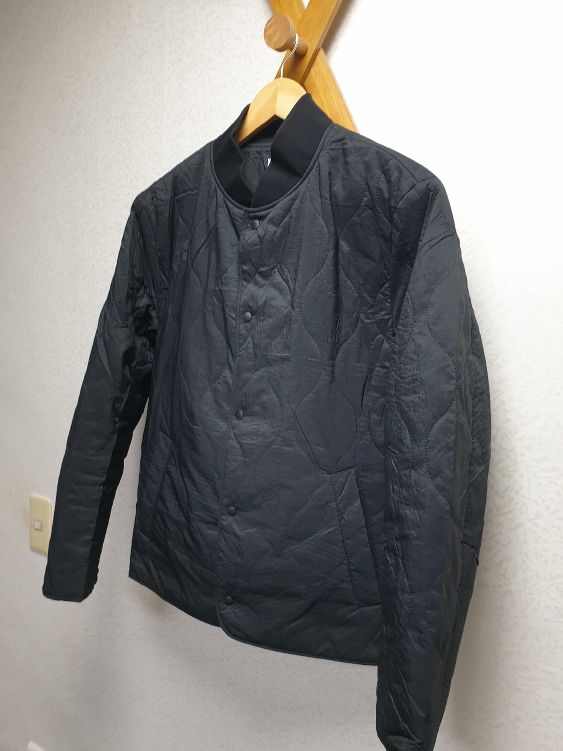 [남95/정품] cp컴퍼니 퀼팅 경량패딩 블랙 상품이미지2