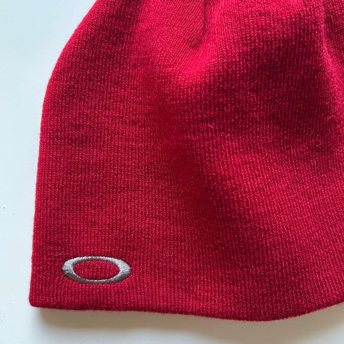 오클리 파인 니트 비니 레드 상품이미지2