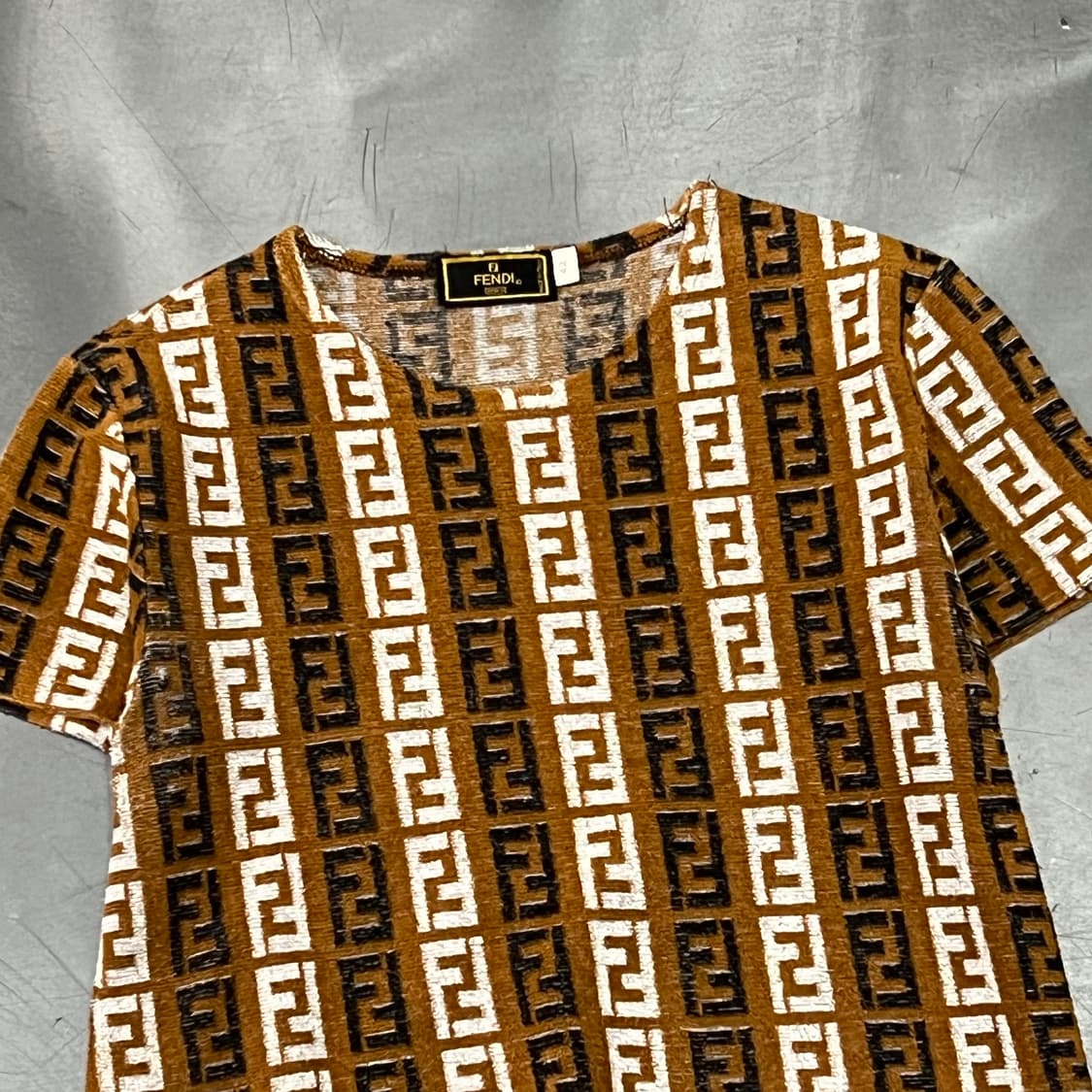  90s 펜디 주카 패턴 반팔티 y16027 상품이미지3