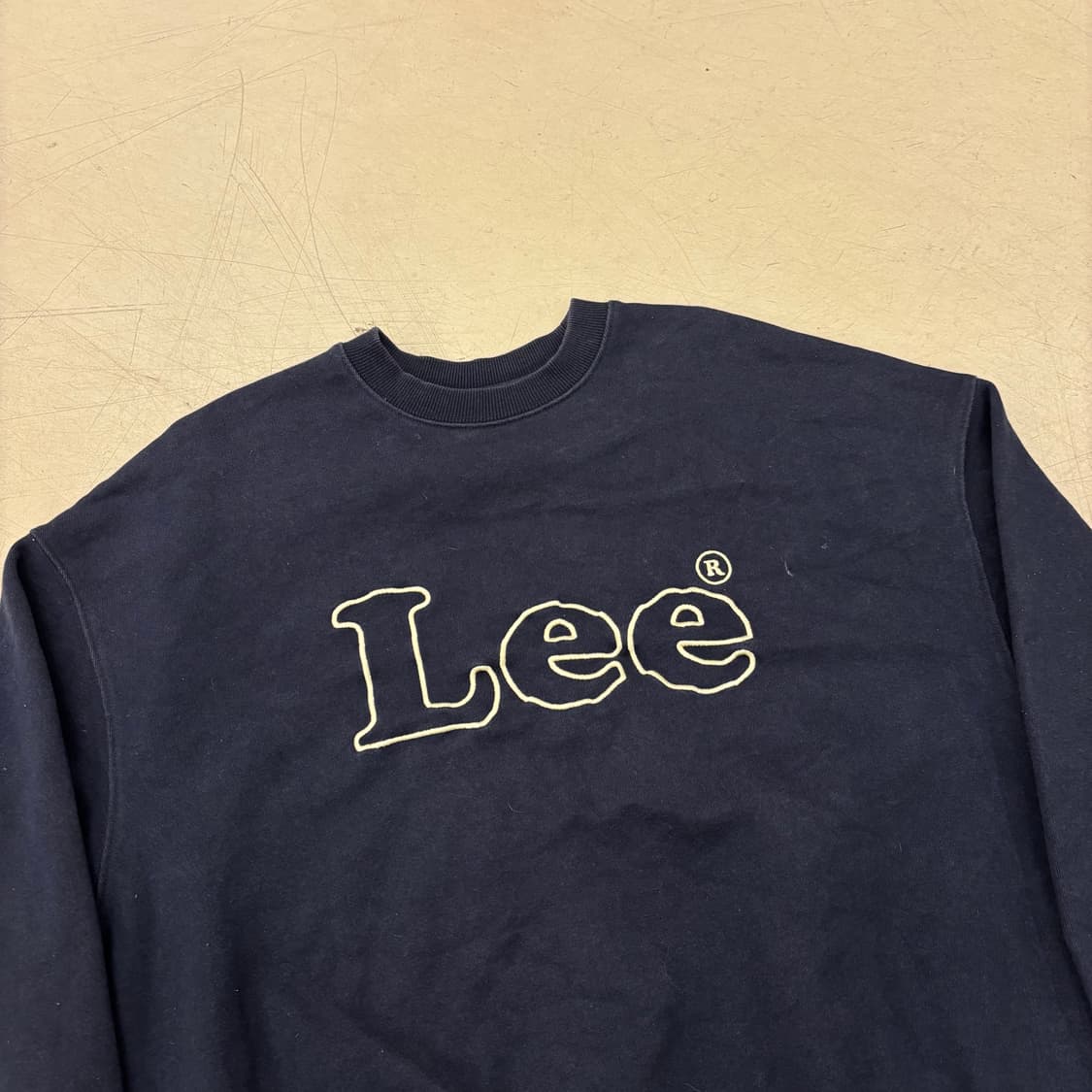 Lee 빅로고 네이비 맨투맨 상품이미지2