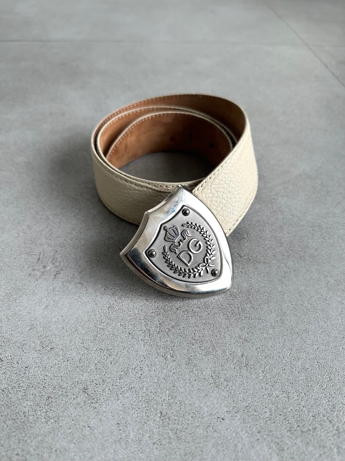 돌체앤가바나 실드 버클 레더 벨트 상품이미지1