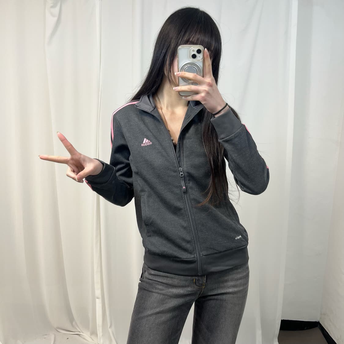 Adidas Charcoal Pink Jersey 상품이미지2