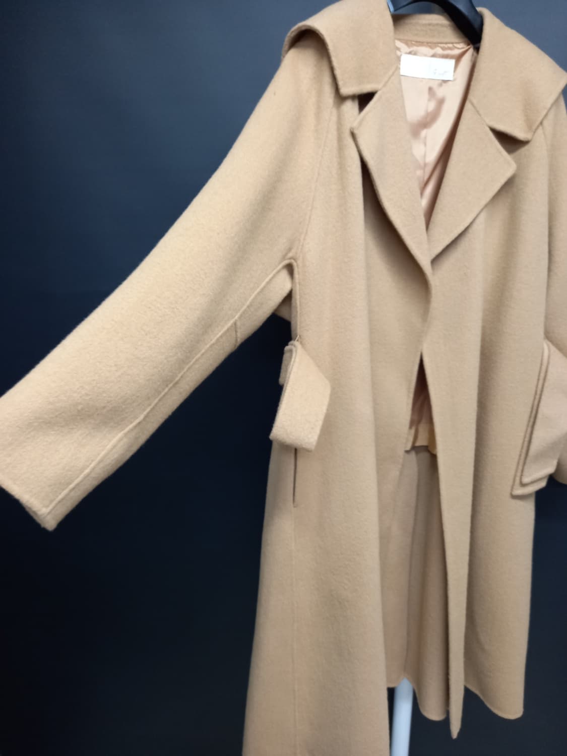 새 지컷 캐시미어블랜 핸드메이드형 코트 66.77 상품이미지4