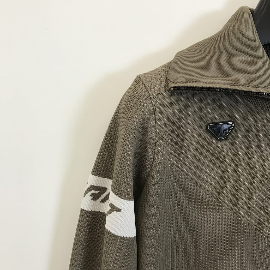 다이나핏 DYNAFIT 신형 집업스웨터 [여성L] 상품이미지2