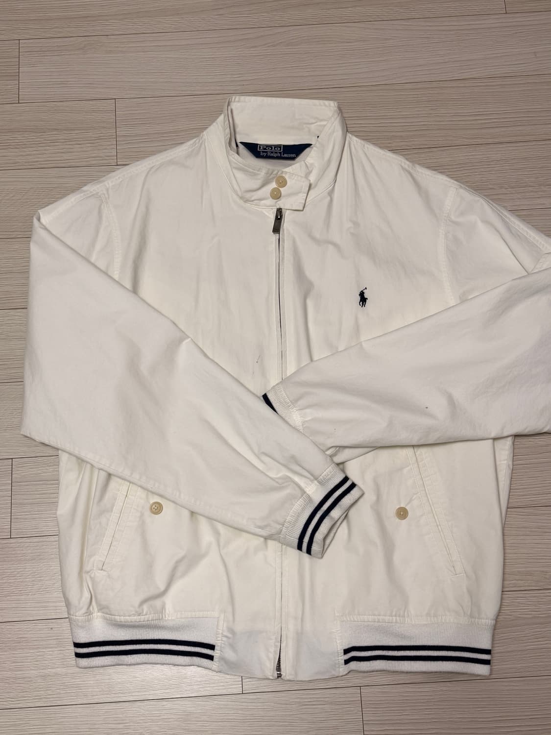 폴로 아이보리 집업 상품이미지1