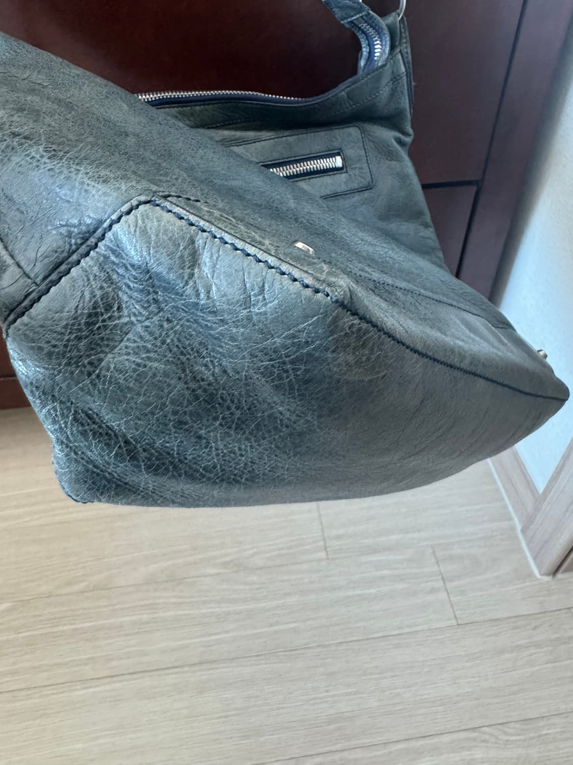 발렌시아가 가방 모터백 자이언트 숄더백 호보 크로스백(정품) 상품이미지3