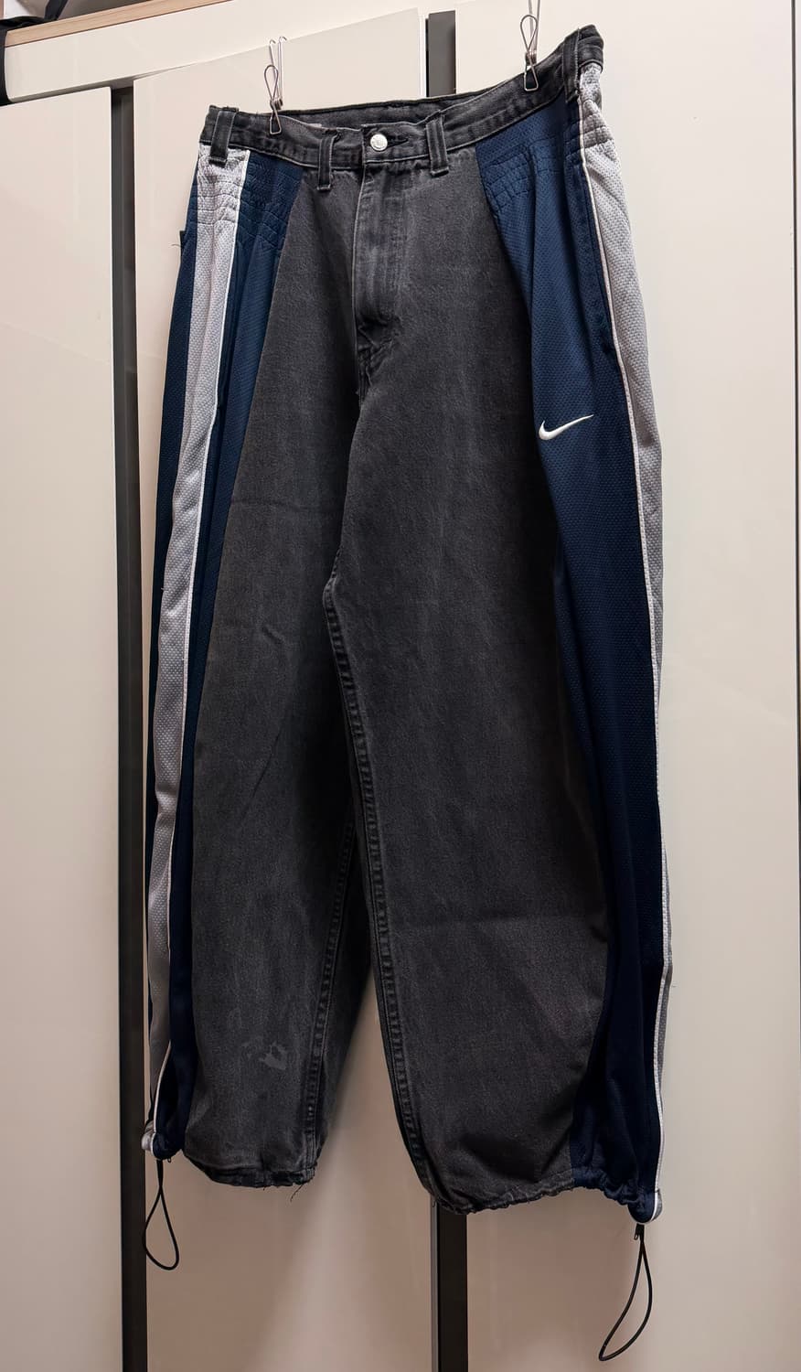 (32-36)빈티지 나이키 흑청 반반제작팬츠 상품이미지2