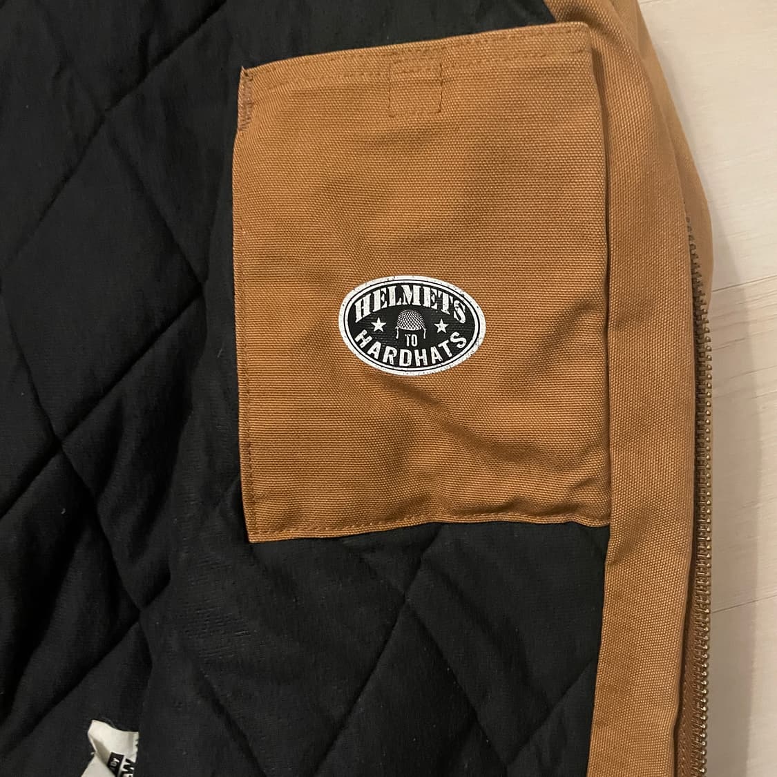 칼하트 덕 액티브 자켓 J140 상품이미지2