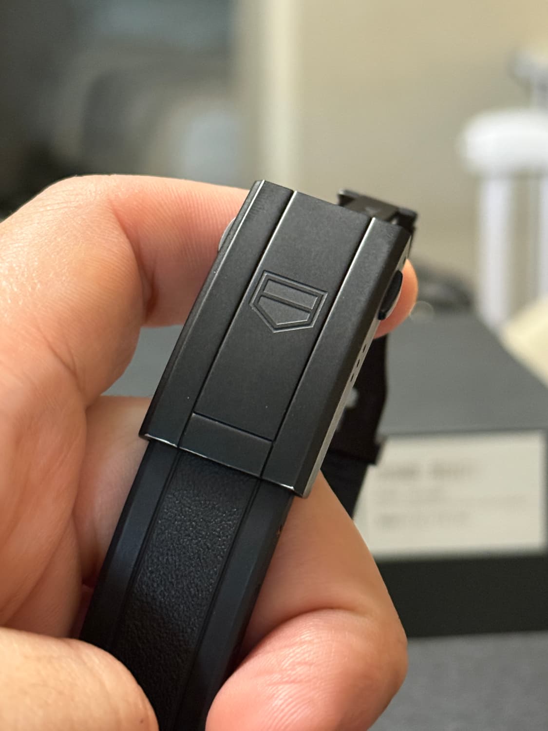 태그호이어 아쿠아레이서 프로페셔널 200 솔라그래프 WBP1112 상품이미지6