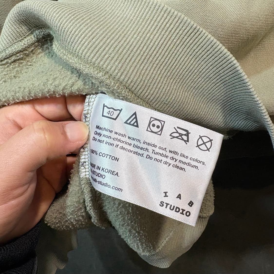 [XL] IAB STUDIO 아이앱 스튜디오 올리브 스웻 셔츠 상품이미지7