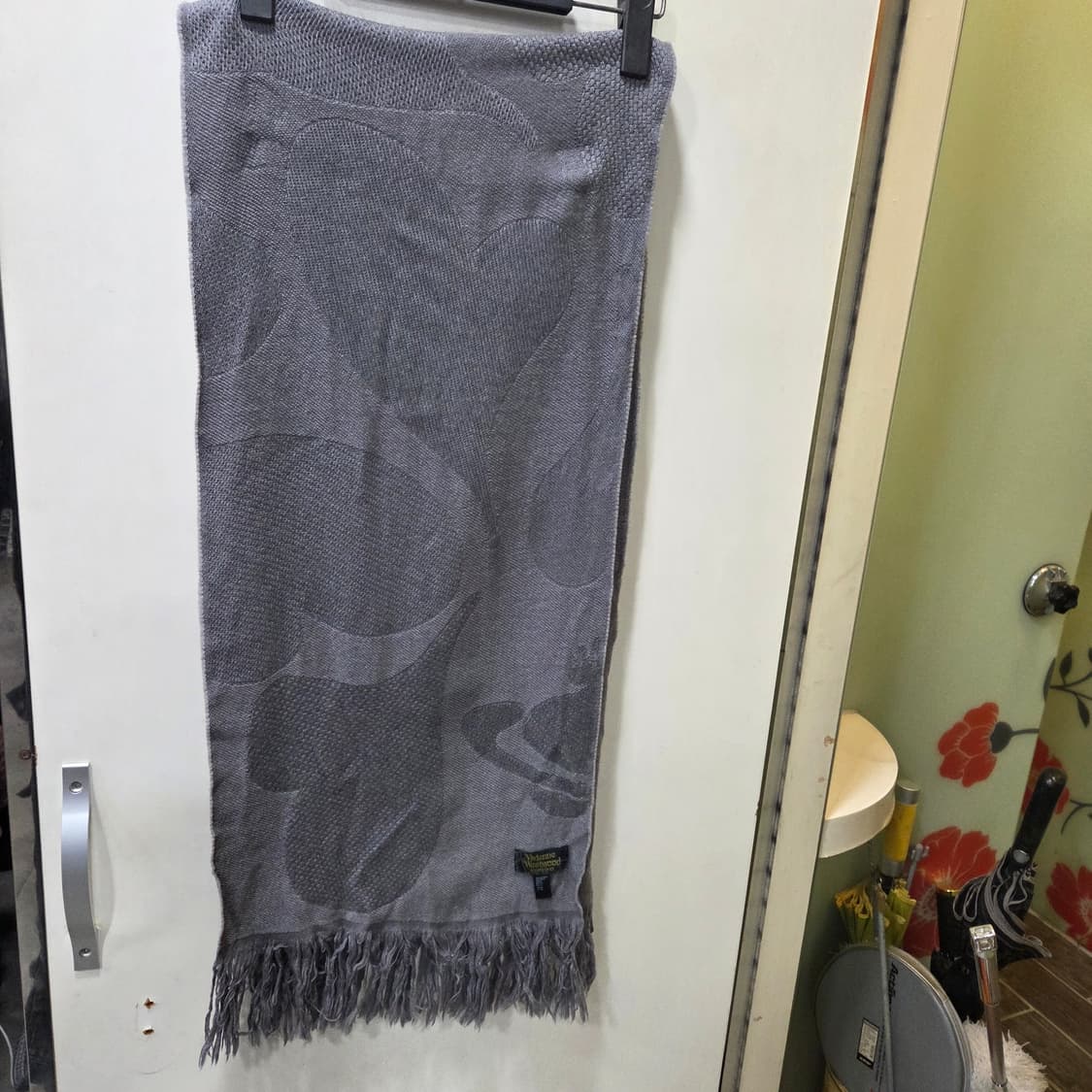 비비안웨스트우드 머플러 상품이미지1