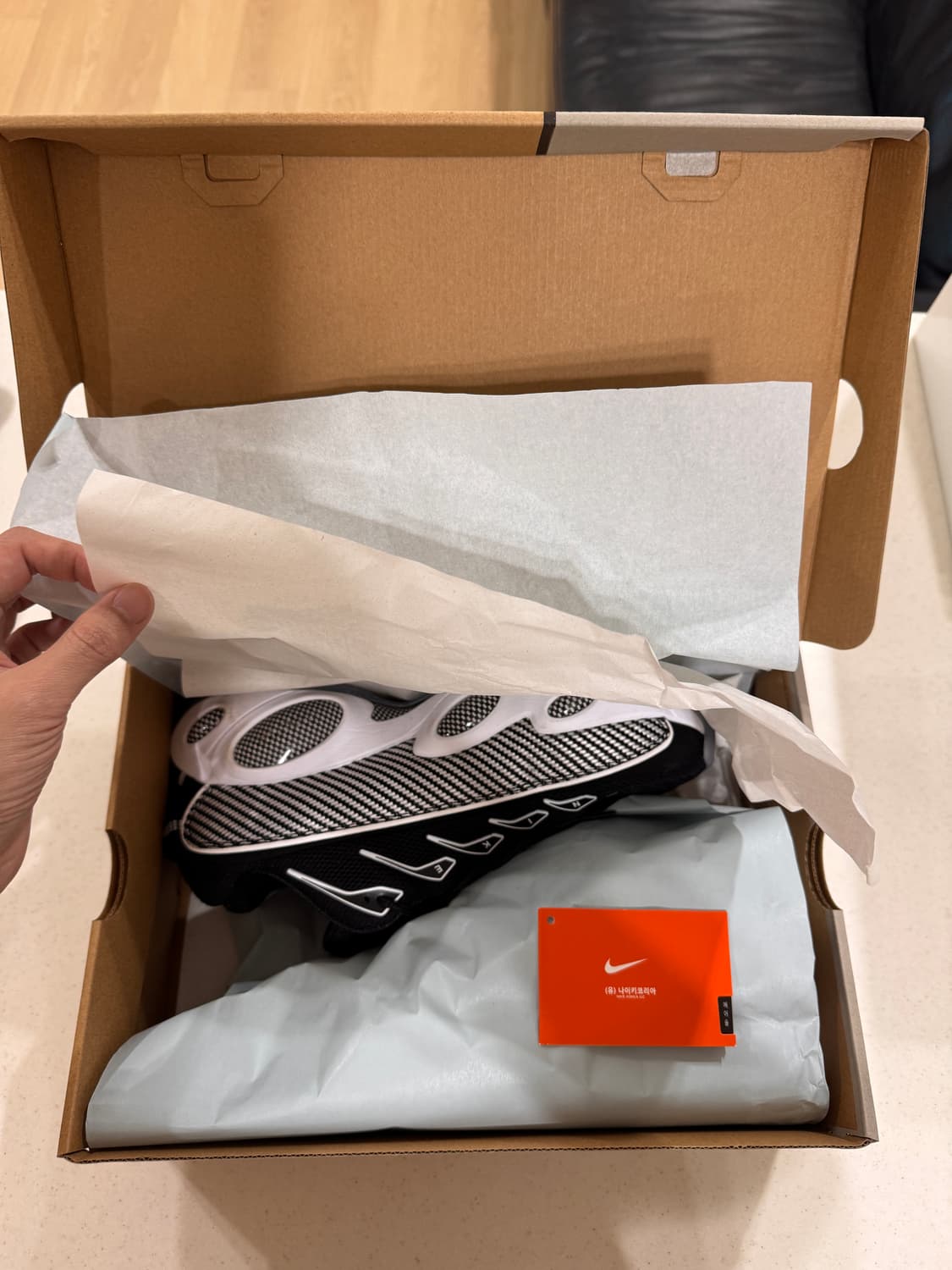 나이키 x 드레이크 녹타 글라이드 블랙 화이트 클리어 상품이미지10